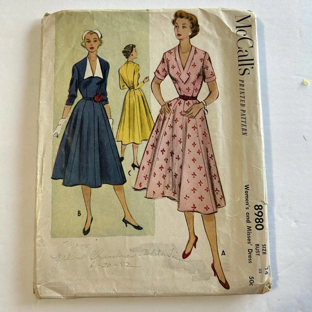 McCalls Vintage 1950's Pattern  #8980 Misses and Women's Dress‎ Size 14 Bust 32